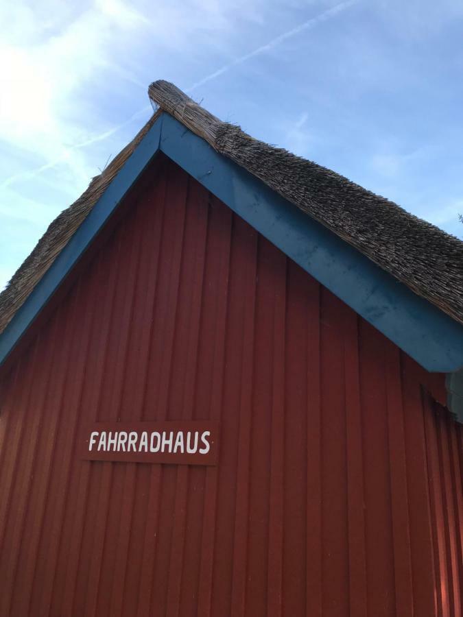 "Matrosenlogis" By Ferienhaus Strandgut Born Luaran gambar